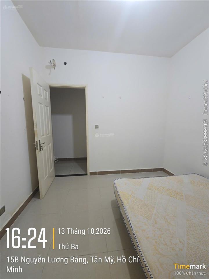 Cho thuê phòng 15m2 trong 3pn 97m2 tại chung cư đức khải chỉ 2,3tr/tháng.  0902 665 *** mỹ lệ