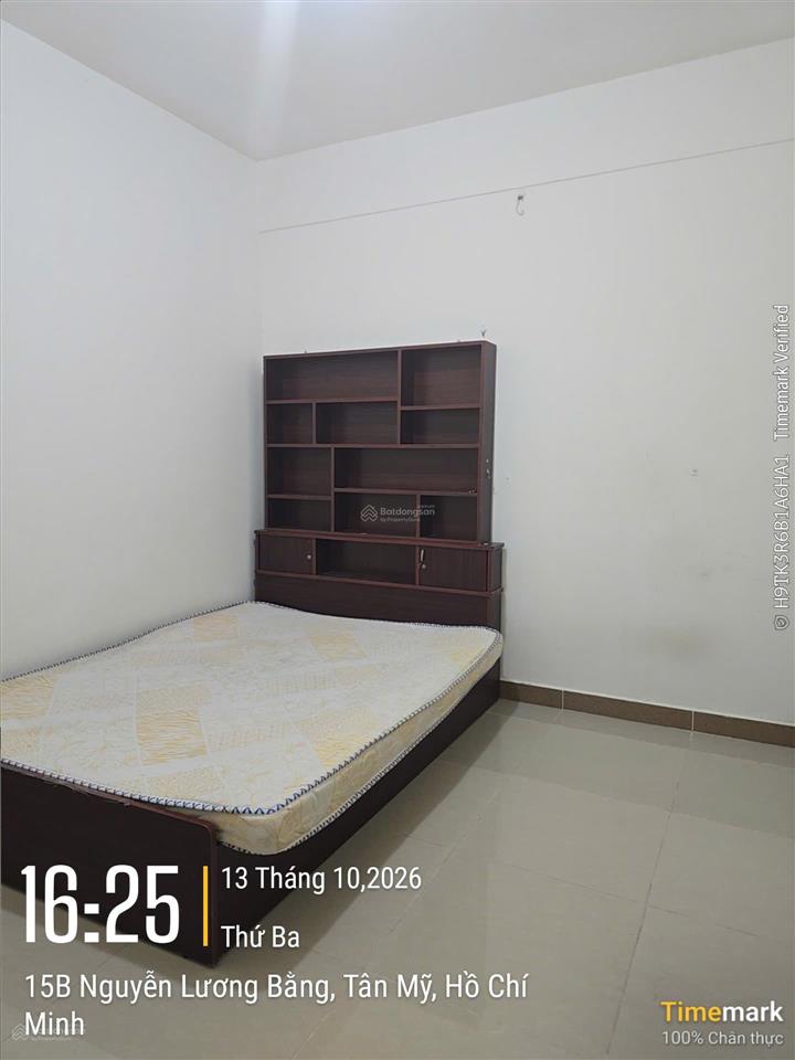 Cho thuê phòng 15m2 trong 3pn 97m2 tại chung cư đức khải chỉ 2,3tr/tháng.  0902 665 *** mỹ lệ