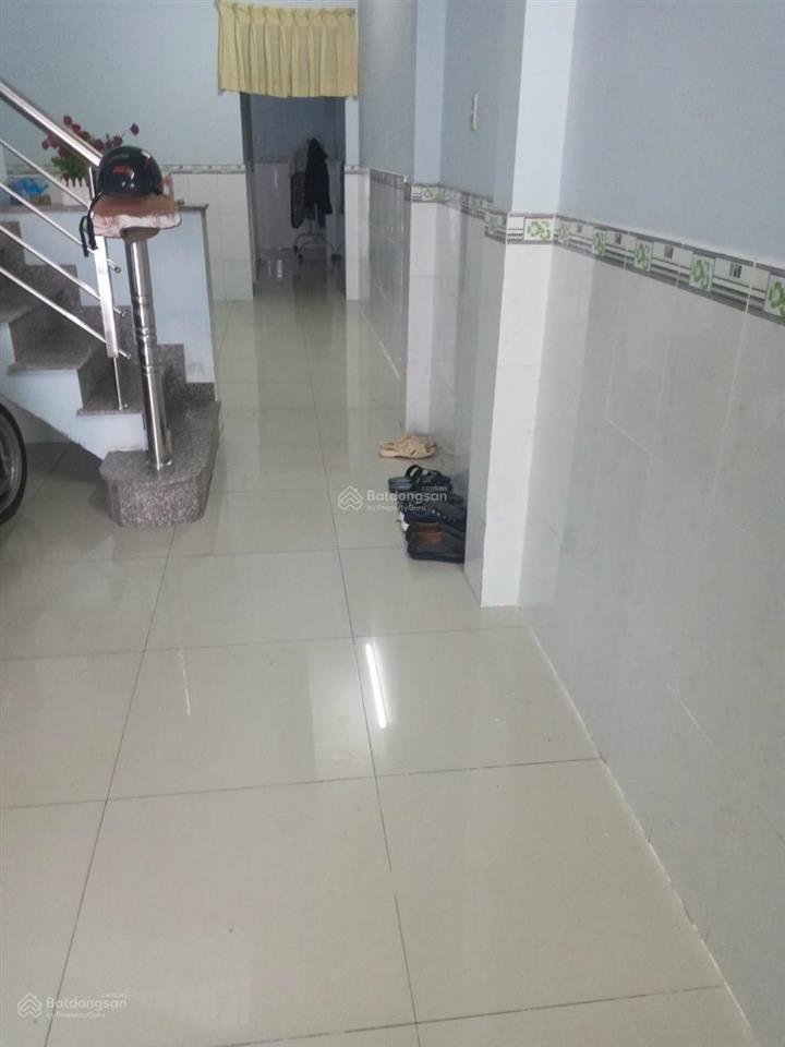 Bán hai căn nhà chung một sổ hồng chính chủ