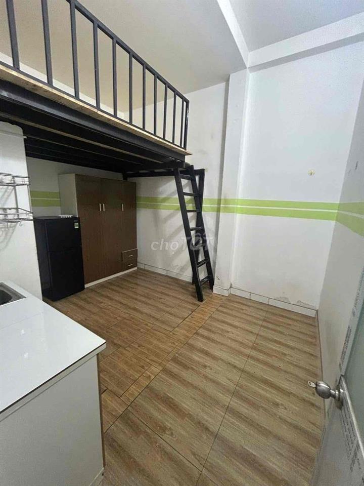 Phòng Gác Trệt Đầy Đủ Nội Thất giá 2tr9
