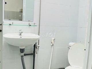 Phòng Full Nội Thất Lầu 1 Rộng Dãi Phòng Mới Vào Ở Ngay