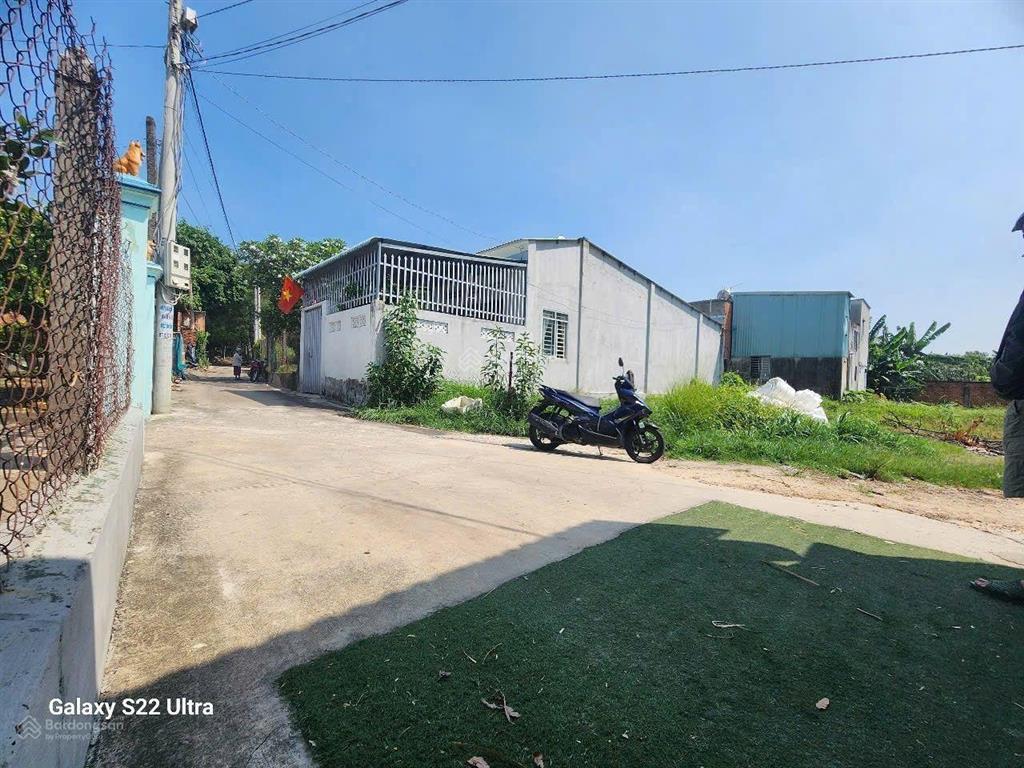 Đất 5x19 thổ cư 60m2 rẻ chỉ 1tỷ490tr đường ôtô dân cư đông  khách ơi  (định hòa cũ thủ dầu một)