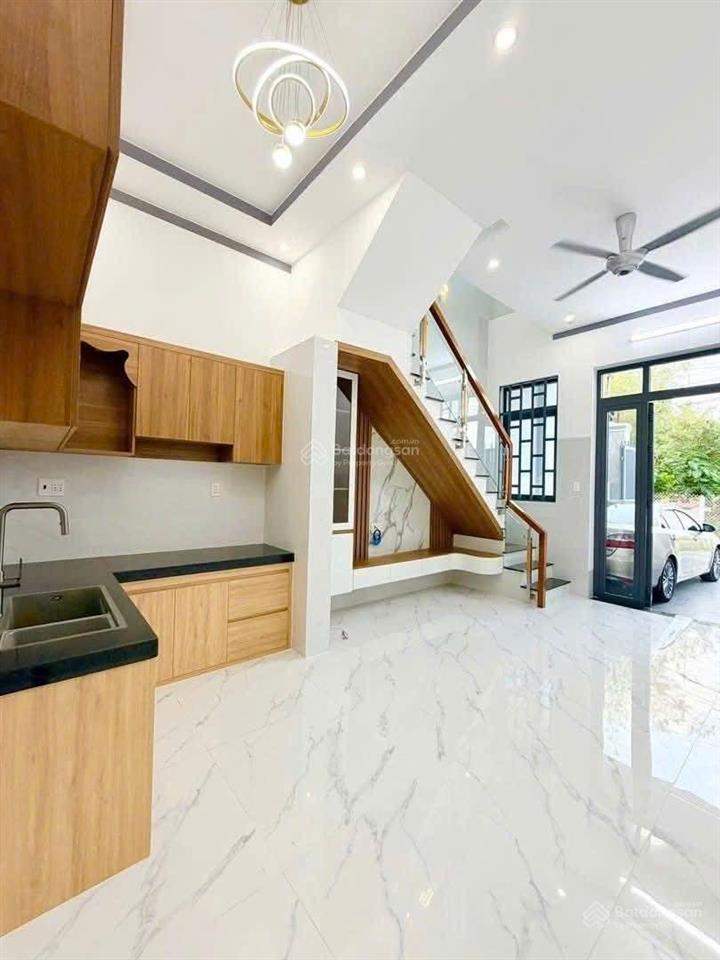 Bán nhà mới 100% 1 trệt 1 lâu  giá chỉ 2ty650tr 1/nguyễn văn thành chỉ 30mét xe ôtô vị trí đẹp