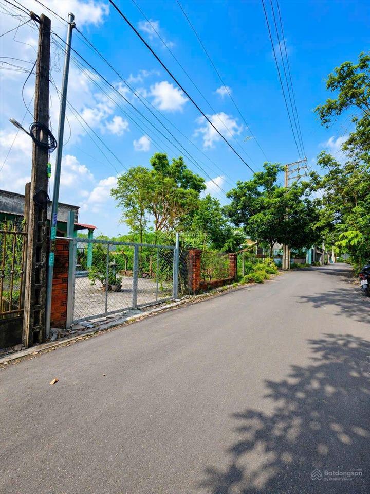 Đẹp giá chỉ 2tỷ150 định hòa thủ dầu một 5x37.8m thổ cư 50m đường nhựa 6m thông thoáng 2 ôtô qua lại