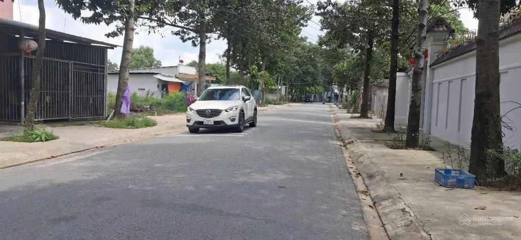 10x15m thổ cư 60m2 đẹp giá chỉ 2tỷ750. mặt tiền dx065 định hòa nhựa 8m kinh doanh ok gần tp mới bd