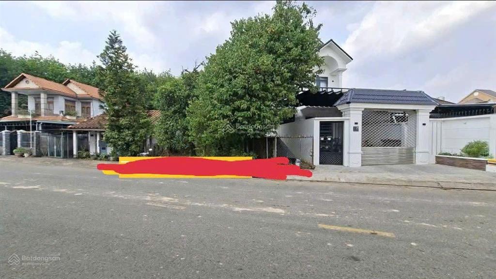 Định hòa 10x29m giá 3tỷ290 đất 2 mặt tiền đx081 rẻ đẹp khách ơi gần bv phương chi bv 1500 giường