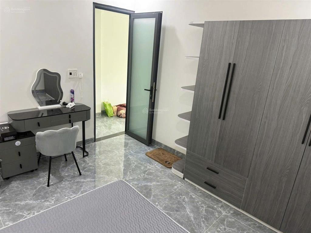 1 trệt 1 lửng định hòa giảm 400tr còn chỉ 2tỷ190tr 5x14m tặng nội thất dân cư đông hiện hữu đ ôtô