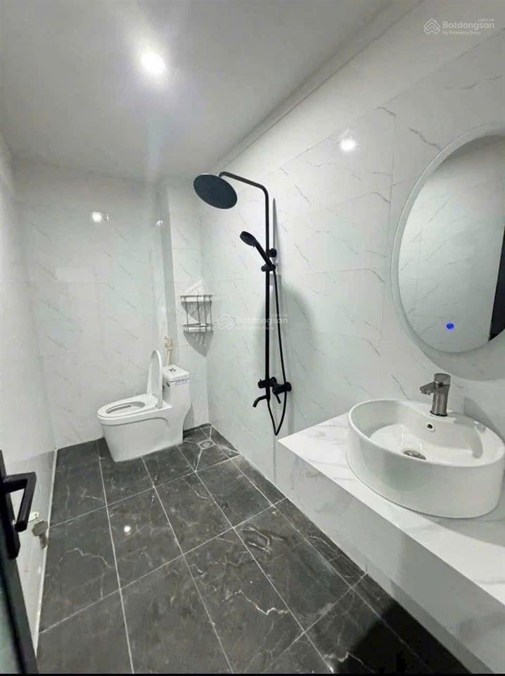 1 trệt 1 lửng định hòa giảm 400tr còn chỉ 2tỷ190tr 5x14m tặng nội thất dân cư đông hiện hữu đ ôtô