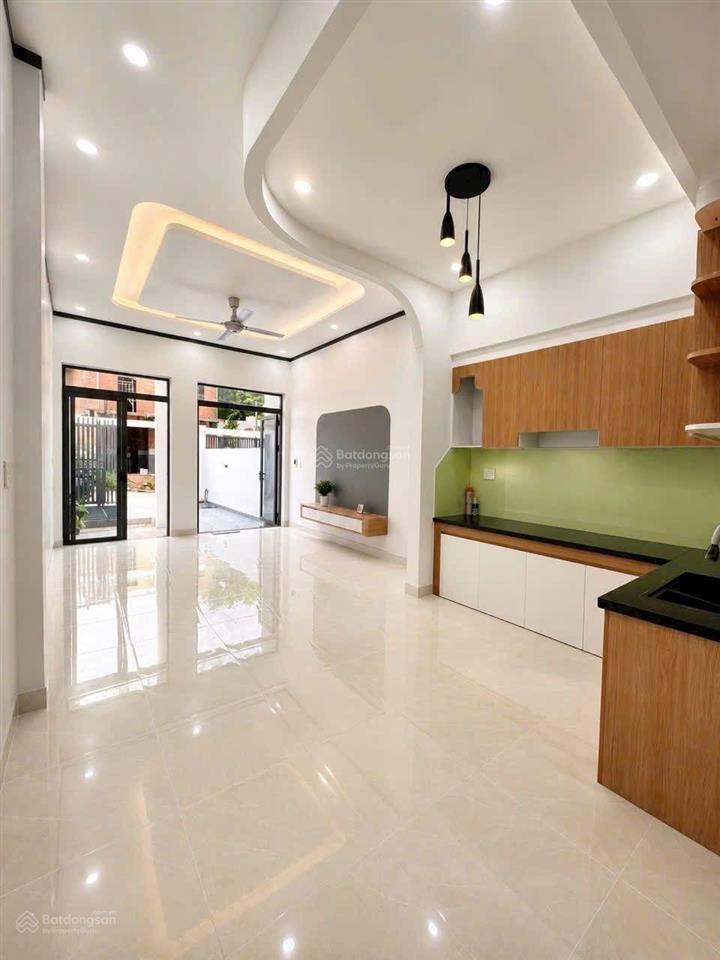 Nhà hiệp an giá chỉ 2tỷ 390tr mới 100% thủ dầu một đường rộng hơn 5m gần chợ bưng cầu dân đông đúc