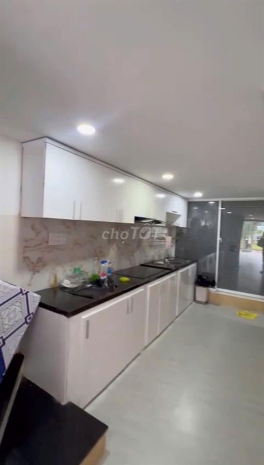 SHOPHOUSE 96M2 TẦNG TRỆT CHUNG CƯ CT3 PHƯỚC HẢI FULL NỘI THẤT CHỈ 5 TỶ