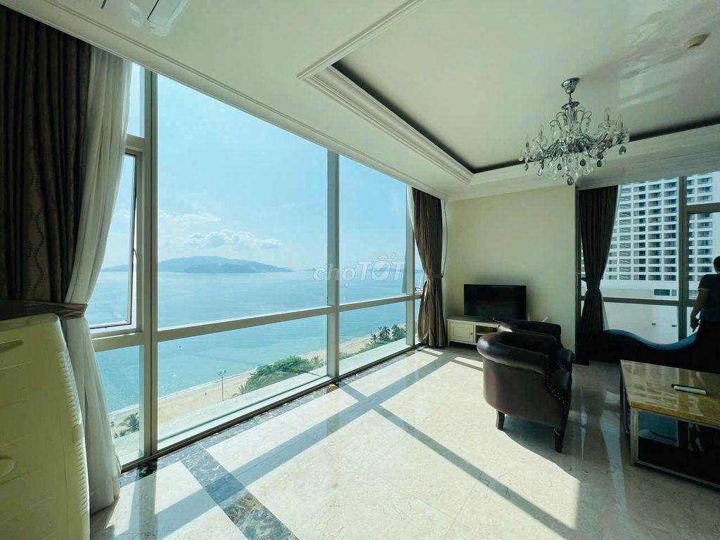 CĂN GÓC  3 PHÒNG NGỦ VIEW BIỂN ĐẸP NHẤT NHA TRANG CENTER CHỈ 18 TỶ