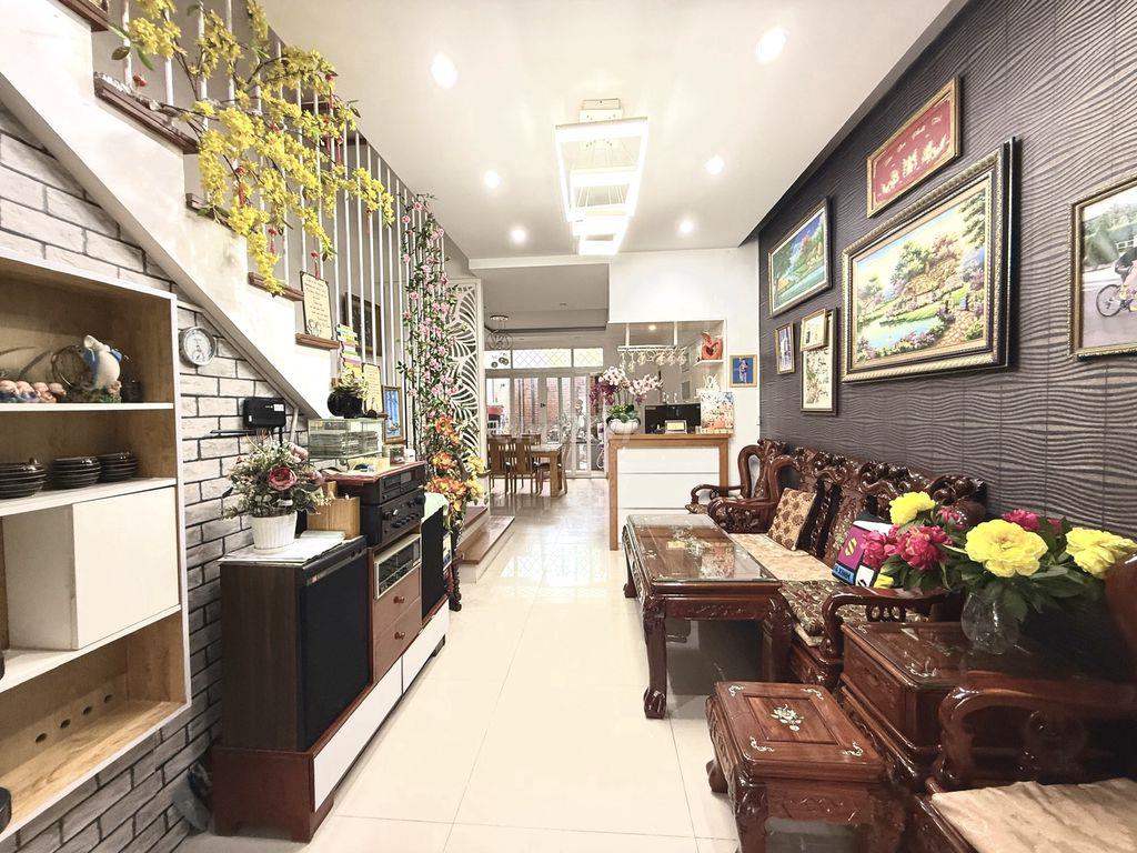 NHÀ 3,5 TẦNG DT 90M2 ĐƯỜNG TẠ XUÂN THU VCN PHƯỚC HẢI CHỈ 11 TỶ