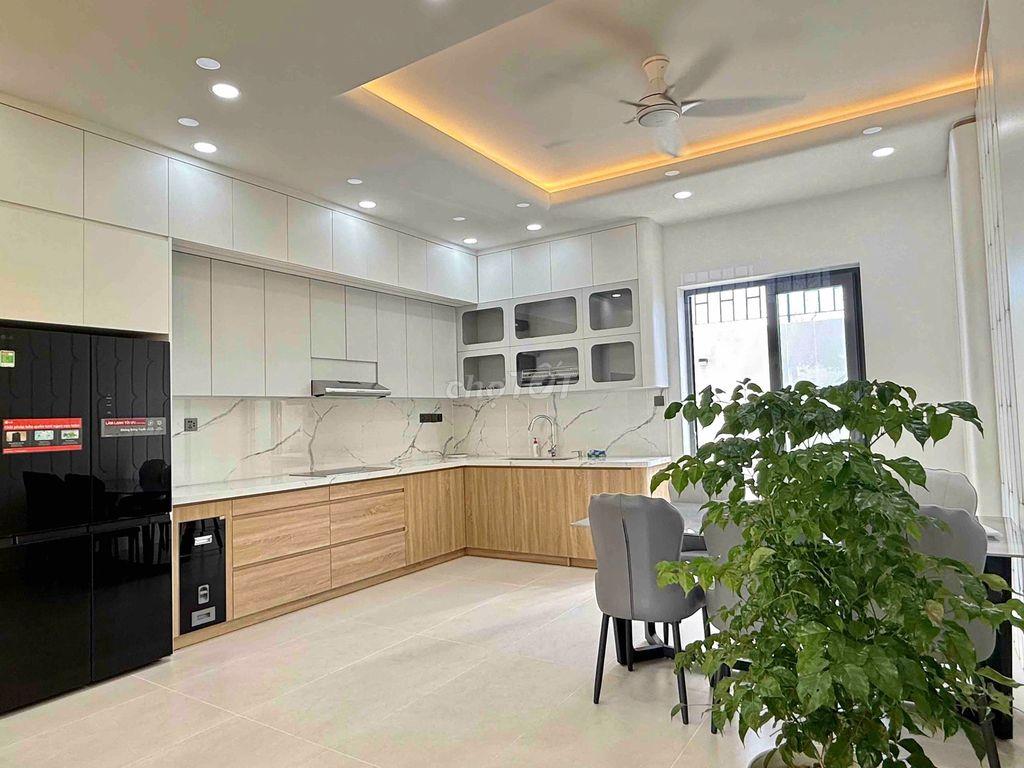 NHÀ MỚI ĐẸP ĐẦU ĐƯỜNG 94 KĐT THÁI HƯNG MỸ GIA CHỈ 8,8 TỶ NỘI THẤT XỊN