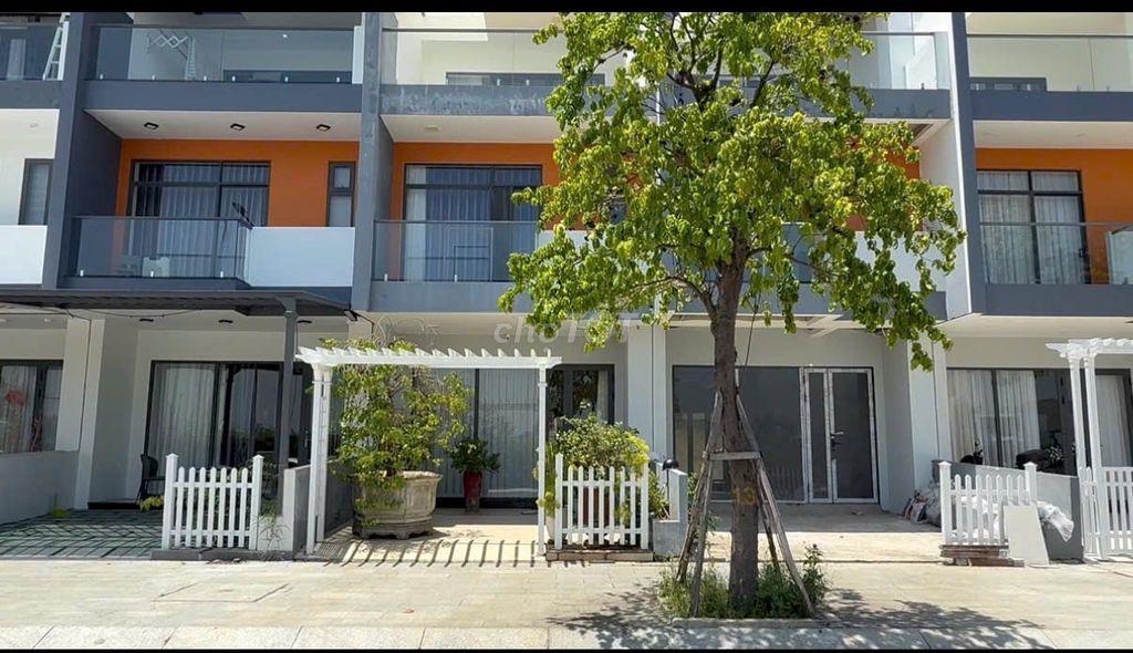 CHỈ 7,5 TỶ SỞ HỮU CĂN NHÀ FULL NỘI THẤT KĐT MỸ GIA THE CAPELLA