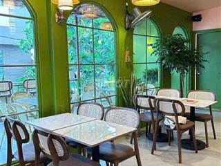 SANG NHƯỢNG NHÀ HÀNG ĐANG KINH DOANH CĂN GÓC ĐƯỜNG HỒNG BÀNG CHỈ 260TR