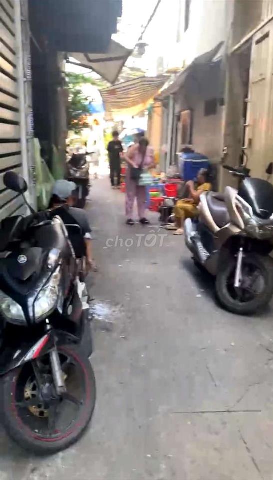 Cho Thuê Nhà Phan Văn Hân, Bình Thạnh gần Q1.