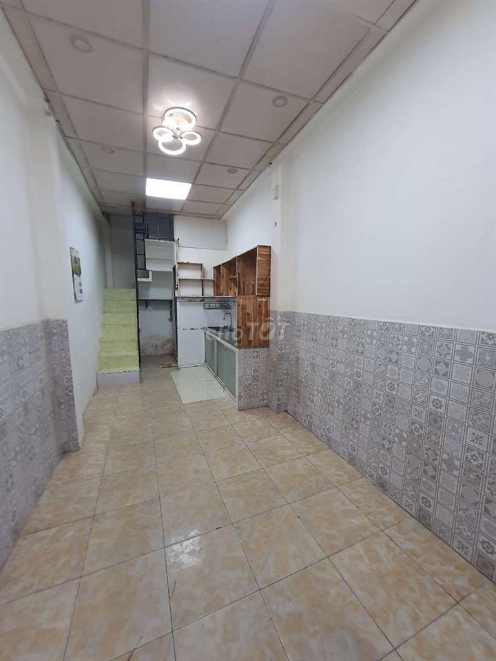 Cho Thuê Nhà Phan Văn Hân, Bình Thạnh gần Q1.