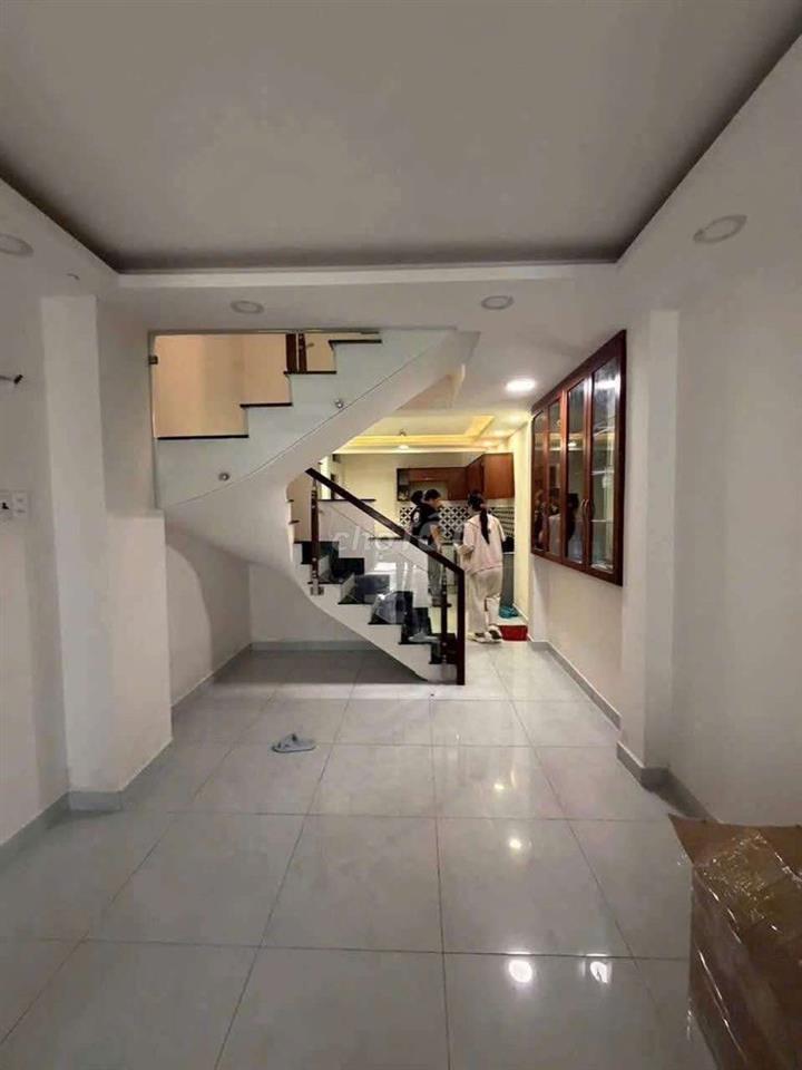 Giảm Mạnh, Bán Nhà Bạch Đằng, P24, BT Gần Hàng Xanh