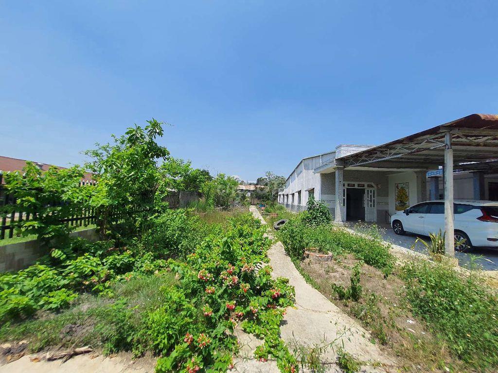 NGỘP BANK, BÁN GẤP NHÀ VƯỜN DT821, X. LỘC GIANG, 100% THỔ CƯ