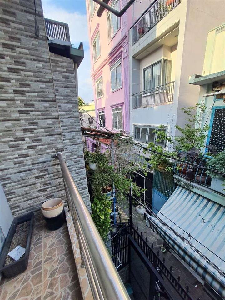 Bán Nhà Hẻm 100 Lê Quang Định, P14, BT. Gần Bà Chiểu