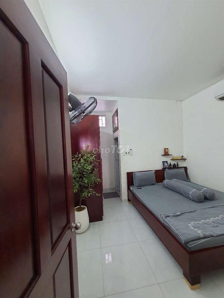Bán Nhà Ng Công Hoan, P7, PN. Hẻm Ga Gác, Gần MT