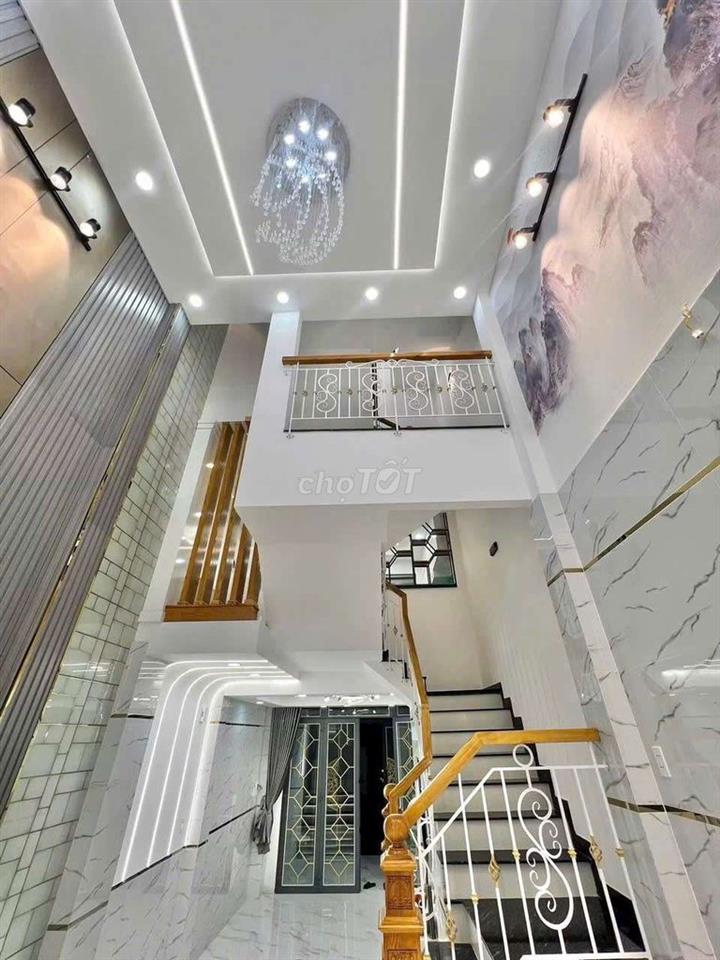 Nhà Bán đường Lê Văn Quới_ Mã Lò: 4mx13m đúc 1 lửng 3 lầu