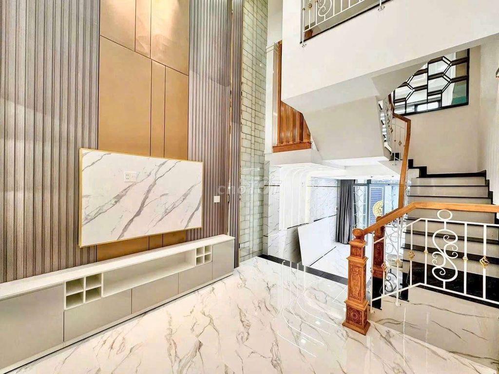 Nhà Bán đường Lê Văn Quới_ Mã Lò: 4mx13m đúc 1 lửng 3 lầu