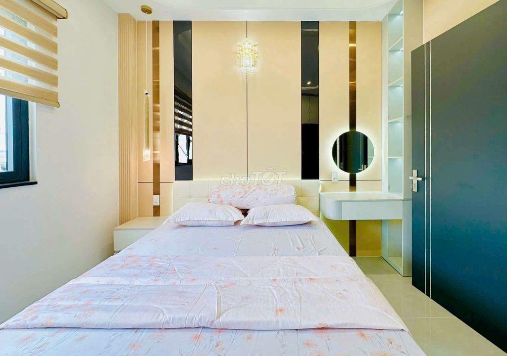 Nhà mới, Full nội thất hẻm 413 Lê Văn Quới: 4mx13m đúc 5 tầng