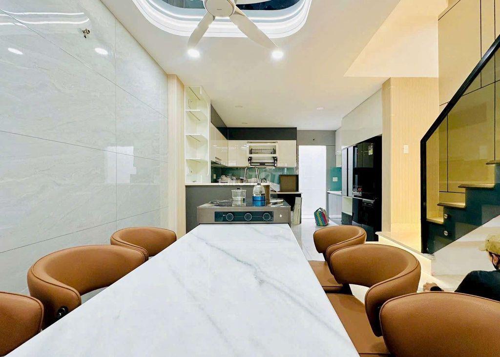 Nhà mới, Full nội thất hẻm 413 Lê Văn Quới: 4mx13m đúc 5 tầng