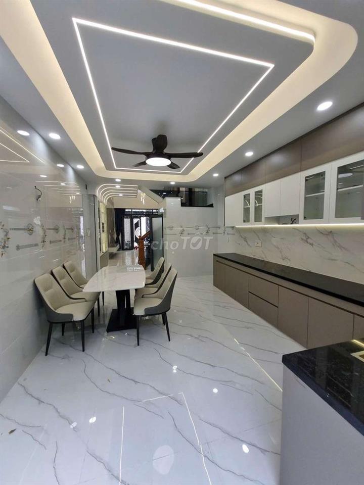 Nhà bán 1/ Bình Trị Đông_ Lê Văn Quới: 4mx19m đúc 1 lửng 3 lầu_Full NT