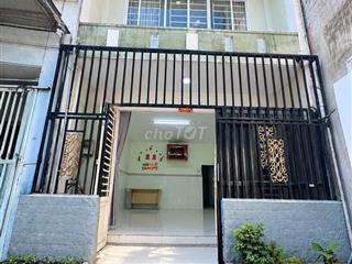 Nhà nở hậu, đúc thật 1 trệt 1 lầu ở đường Mã Lò_ HL2: 4.16mx10m