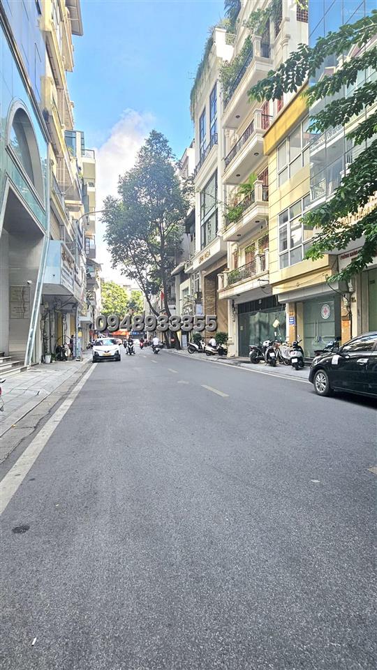 Bán nhà hai bà trưng phố hàm long 175m2 tòa nhà 9tầng vỉa hè, dòng tiền 3 tỷ/năm. bán 150tỷ (ctl)