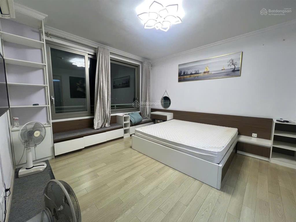 Chính chủ bán 3 ngủ 139m đông nam cccc hyundai hà đông