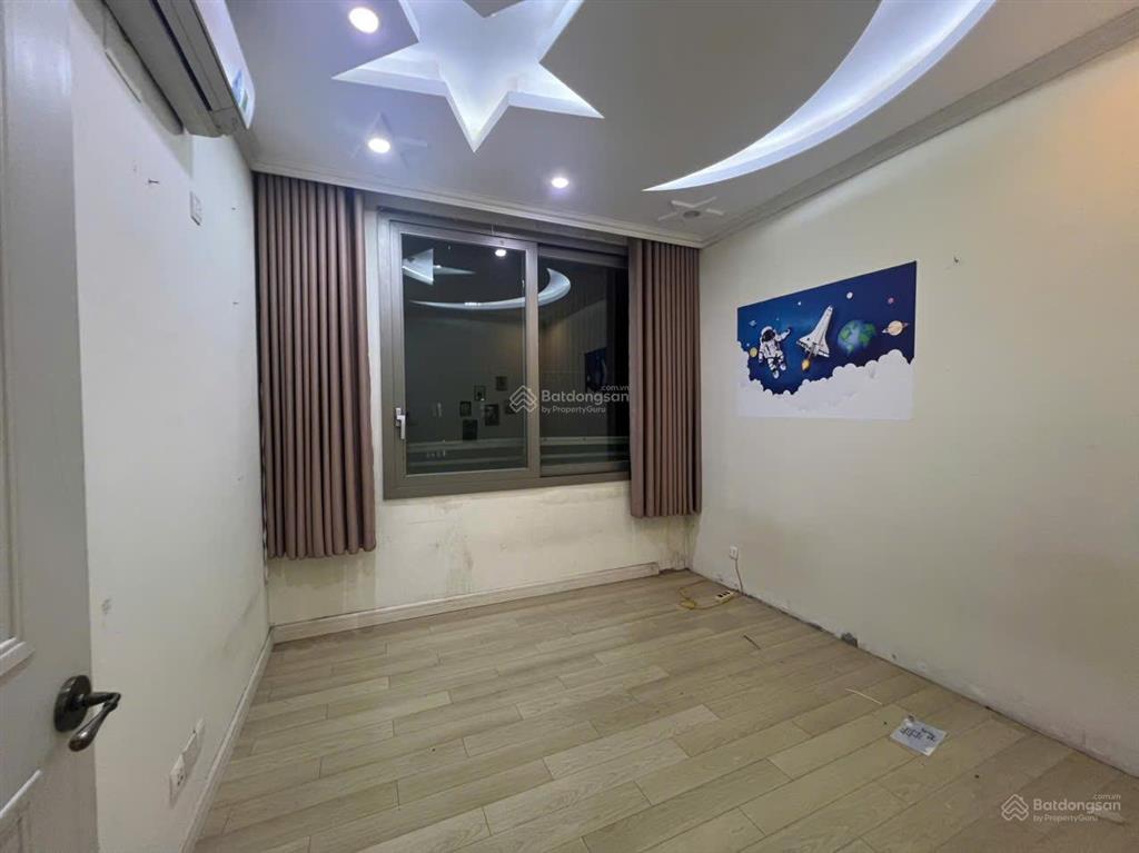 Chính chủ bán căn hộ 3 ngủ, 136m, hyundai đông nam