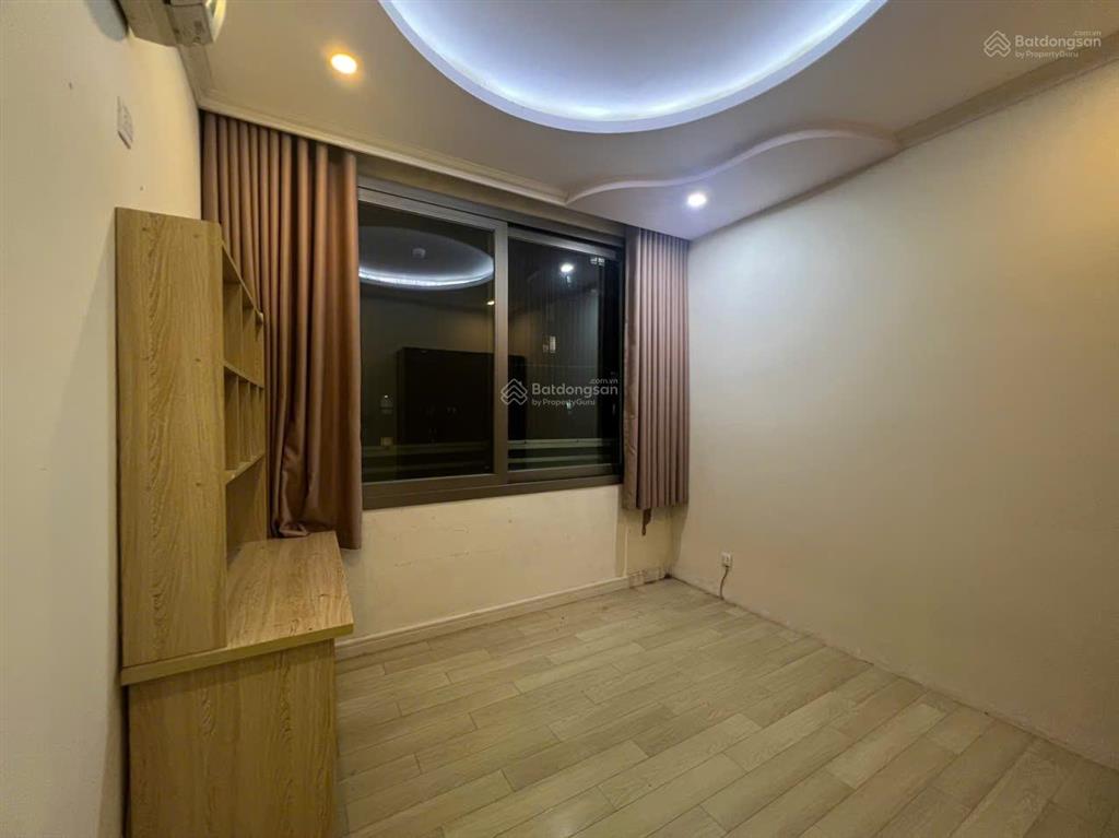 Chính chủ bán căn hộ 3 ngủ, 136m, hyundai đông nam