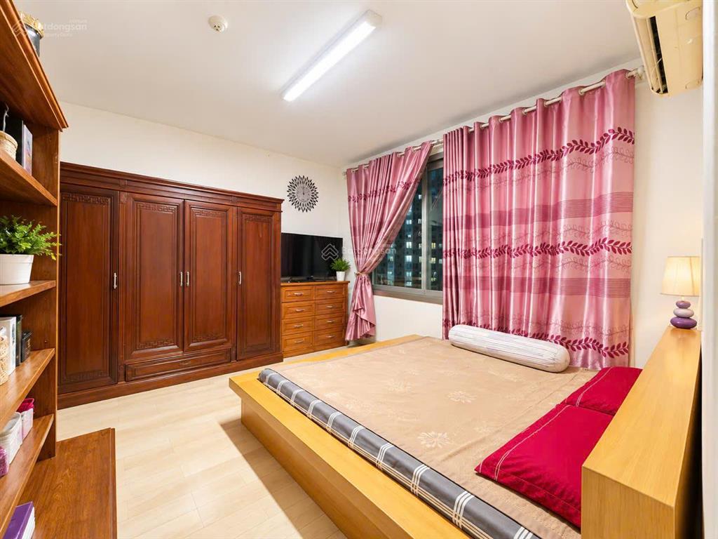 Bán căn hộ 3 ngủ 136m2 đầy đủ phân tích ạ