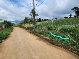 Bán đất có thổ cư vùng ven Tp Đà Lạt