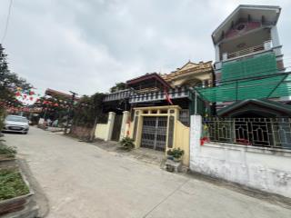 Bán đất 95m có sẵn nhà 2 tầng sạch đẹp sách vali vào ở ngay giá hơn 3 tỉ tại xuân mai