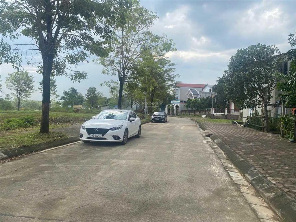 Bán cắt lỗ đất đấu giá khoang bèo sát ql6 thị trấn xuân mai, chương mỹ giá hời khu vực