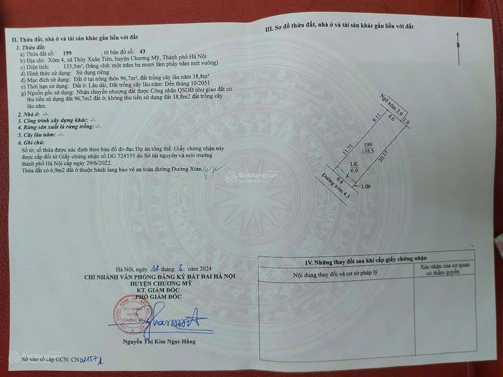 Tại xuân mai  tôi cần bán đất có sẵn nhà c4 diện tích 135m2