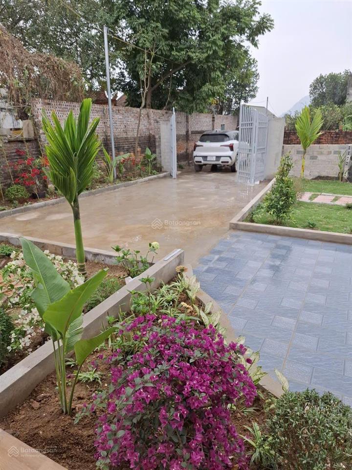 Cắt lỗ nhà vườn dt 309.9m2 sẵn nhà và khuôn viên tại xuân mai, hà nội giá quanh 3 tỷ
