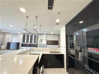 Cho thuê căn hộ 4pn 3wc midtown m6  căn góc  full nội thất hiện đại