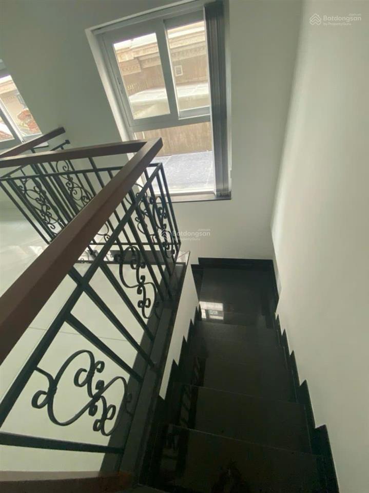Cho thuê nhà mặt tiền cityland đường số 1, 6x20m, 5 tầng, thuê 45 triệu/tháng, có tl