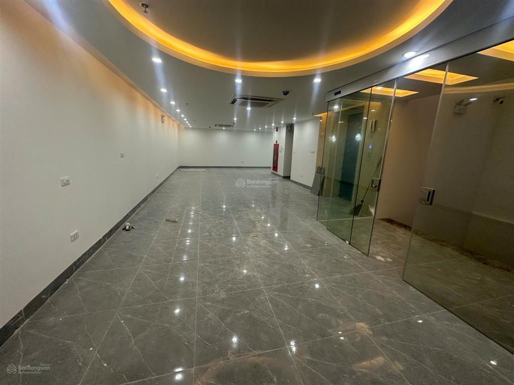 Bán nhà lạc trung 130m2, mt 8m, 8 tầng thông sàn thang máy, cho thuê vp, chỉ 8x tỷ