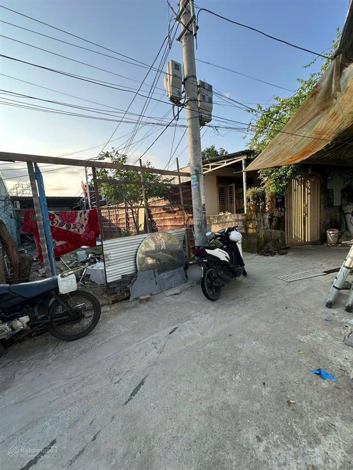 Lô góc 2 mặt kiệt  giá rẻ cực hiếm  thích hợp đầu tư  chỉ 2,1 tỷ  vị trí trung tâm