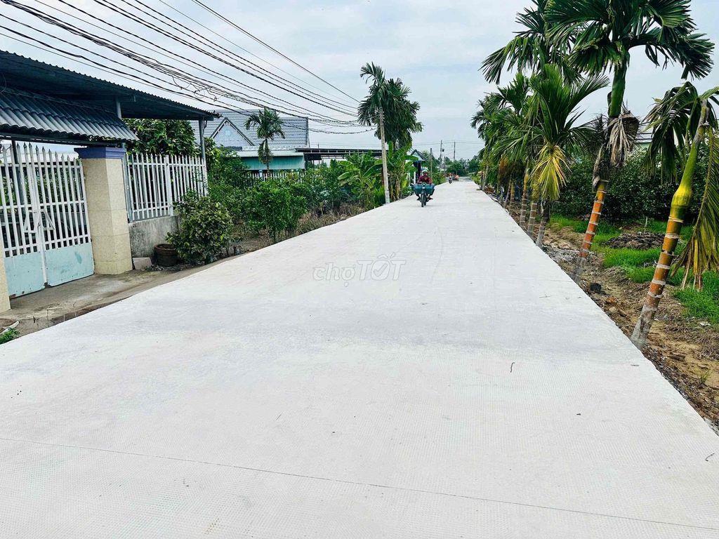 Bán đất đường TL 816 chỉ 420 triệu 1 sổ 500mv Vườn. Bến Lức - Tây Ninh