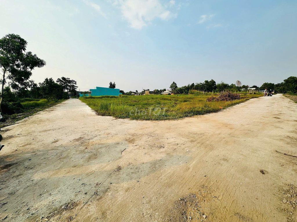 Bán đất liền kề Eco Retreat Long An, 1,5 tỷ, 100mv cách TP HCM chỉ 3km
