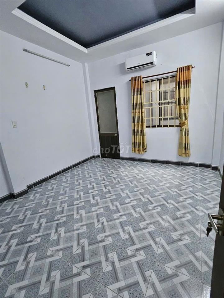 Gấp cho thuê nhà Phú Định Q8 5PN máy lạnh- oto - xem ngay
