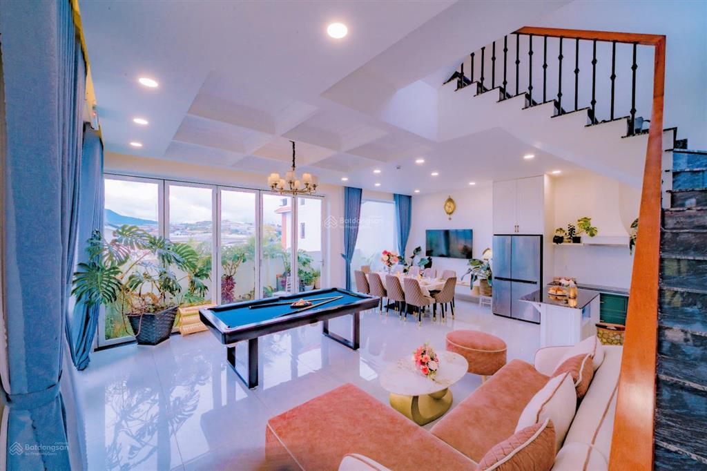 Villa 2 mặt tiền view thoáng đẹp vừa ở vừa kinh doanh đang có thu nhập cao