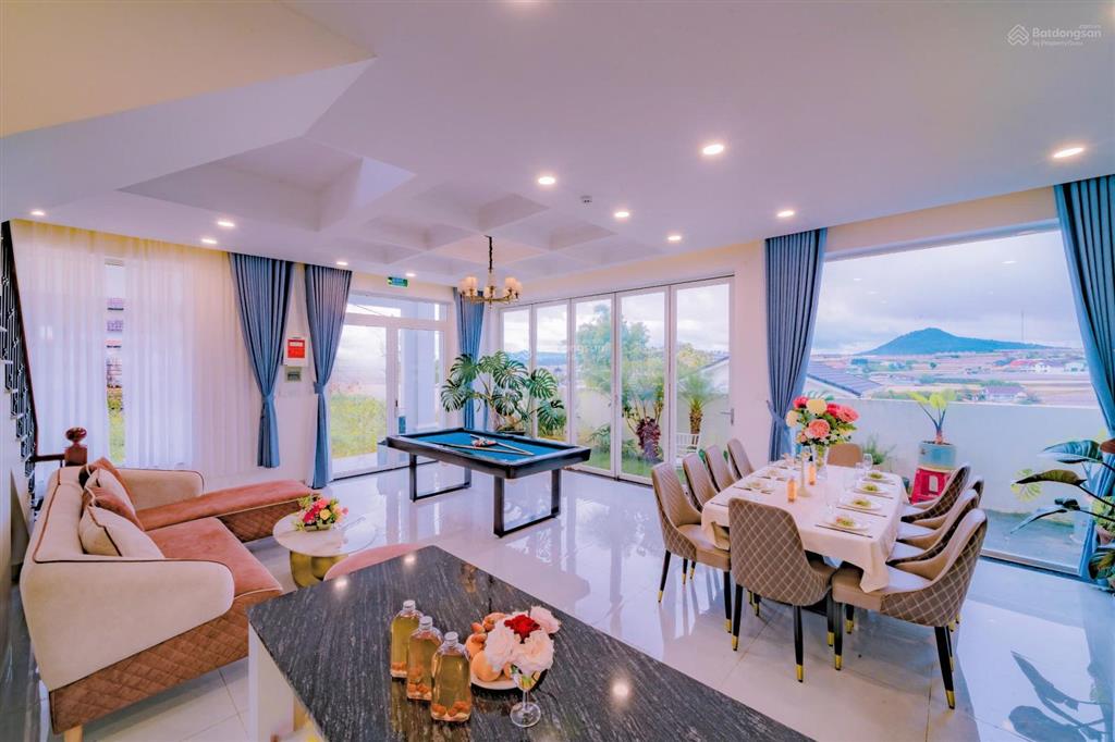 Villa 2 mặt tiền view thoáng đẹp vừa ở vừa kinh doanh đang có thu nhập cao